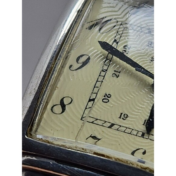Vintage Fossil Art Deco Tank 26mm Watch Silver Tone Square 1990s New Battery main image 11